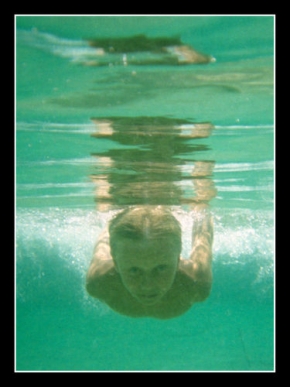 Děti - Fotograf roku - kreativita - Pod vodou