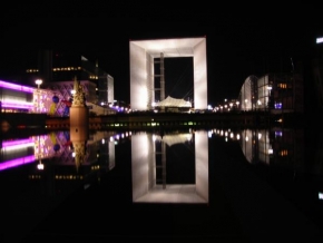 Architektura a památky - Noční La Défense