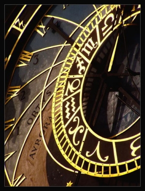 Detail v architektuře - Orloj