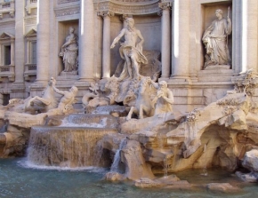 Detail v architektuře - Fontana di Trevi