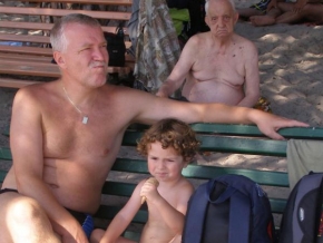 Úlovky z dovolené - Tři generace u Máchova jezera