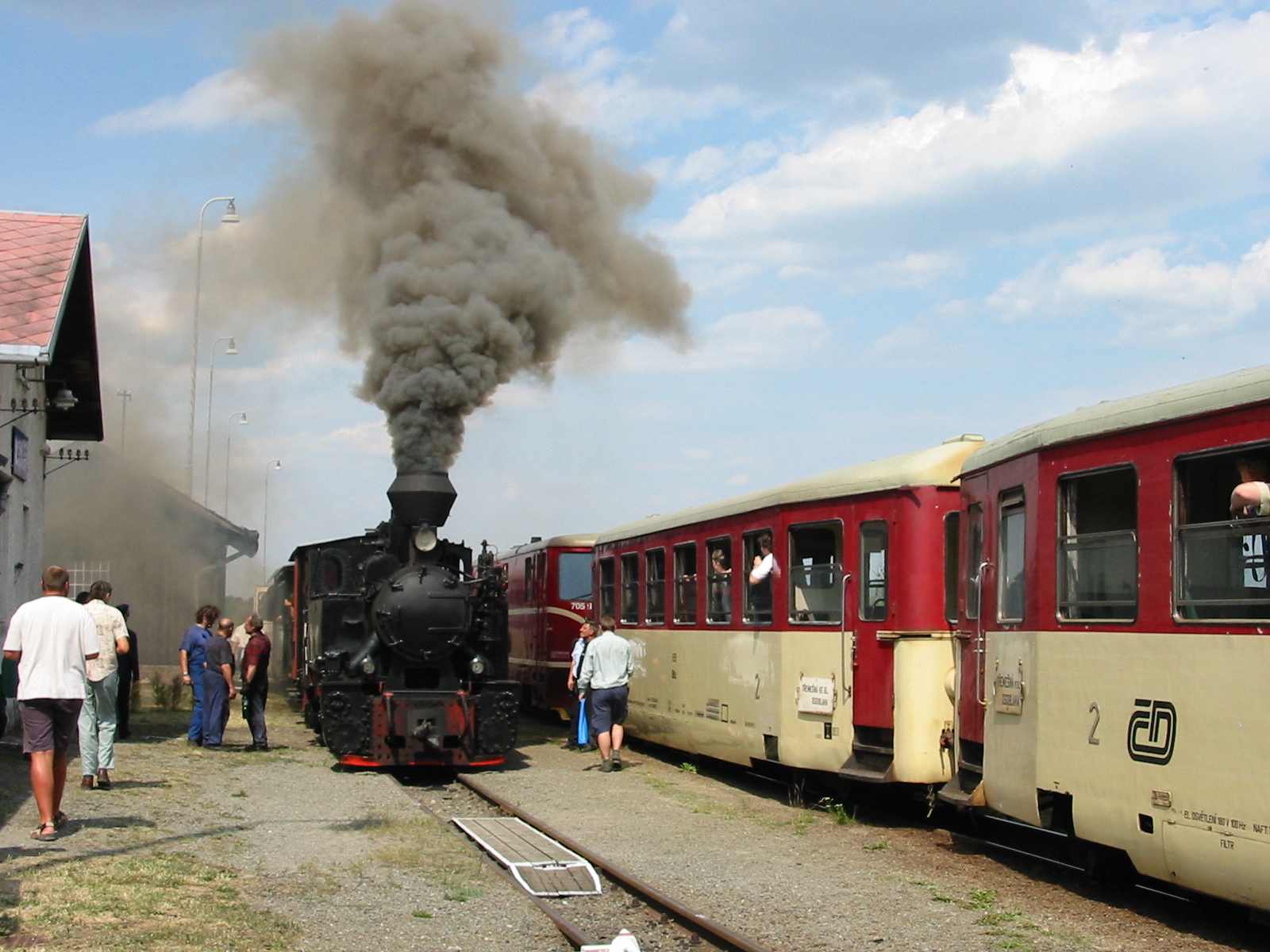 Osoblažsko-úzkorozchodná železnice