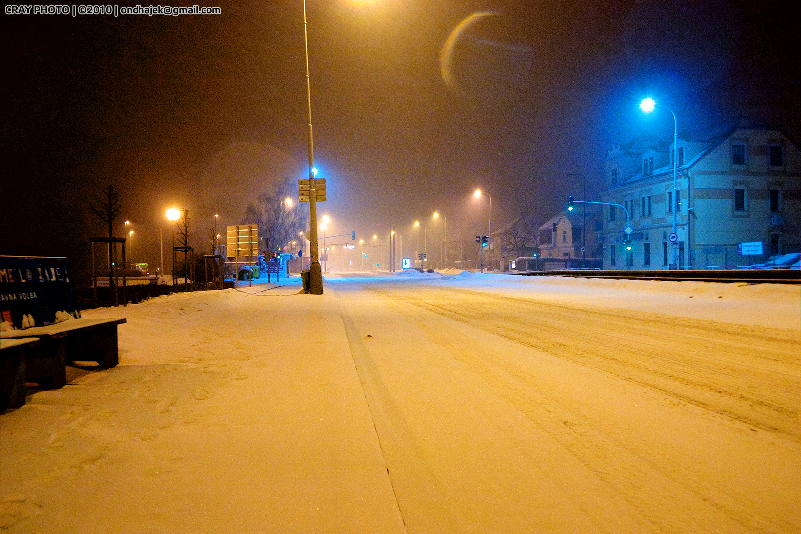 Na ulici sníh... Kdeže je ulice?