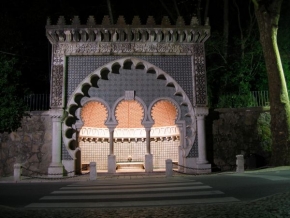 Večer a noc ve fotografii - Fontána v Sintře