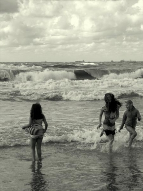 Krajina posedlá vodou - Fotograf roku - TOP 20 - Dětská radost z vln