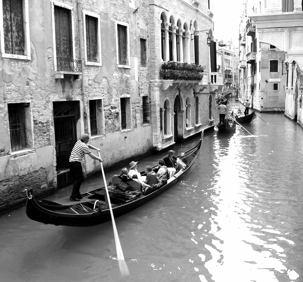 Turisti v Benátkach
