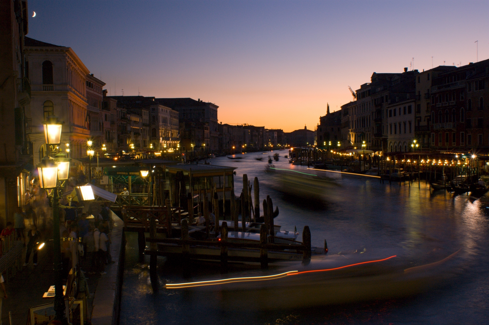 Noční Benátky I
