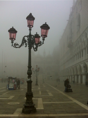 Jana Louvarová - Podzimní ráno v Benátkách