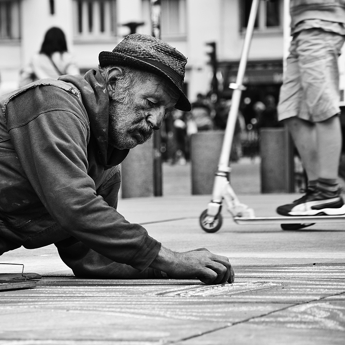 Muž z centre Pompidou