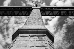 Černobílá fotografie - Znojemský viadukt