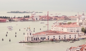 Daleko od domova - Venice