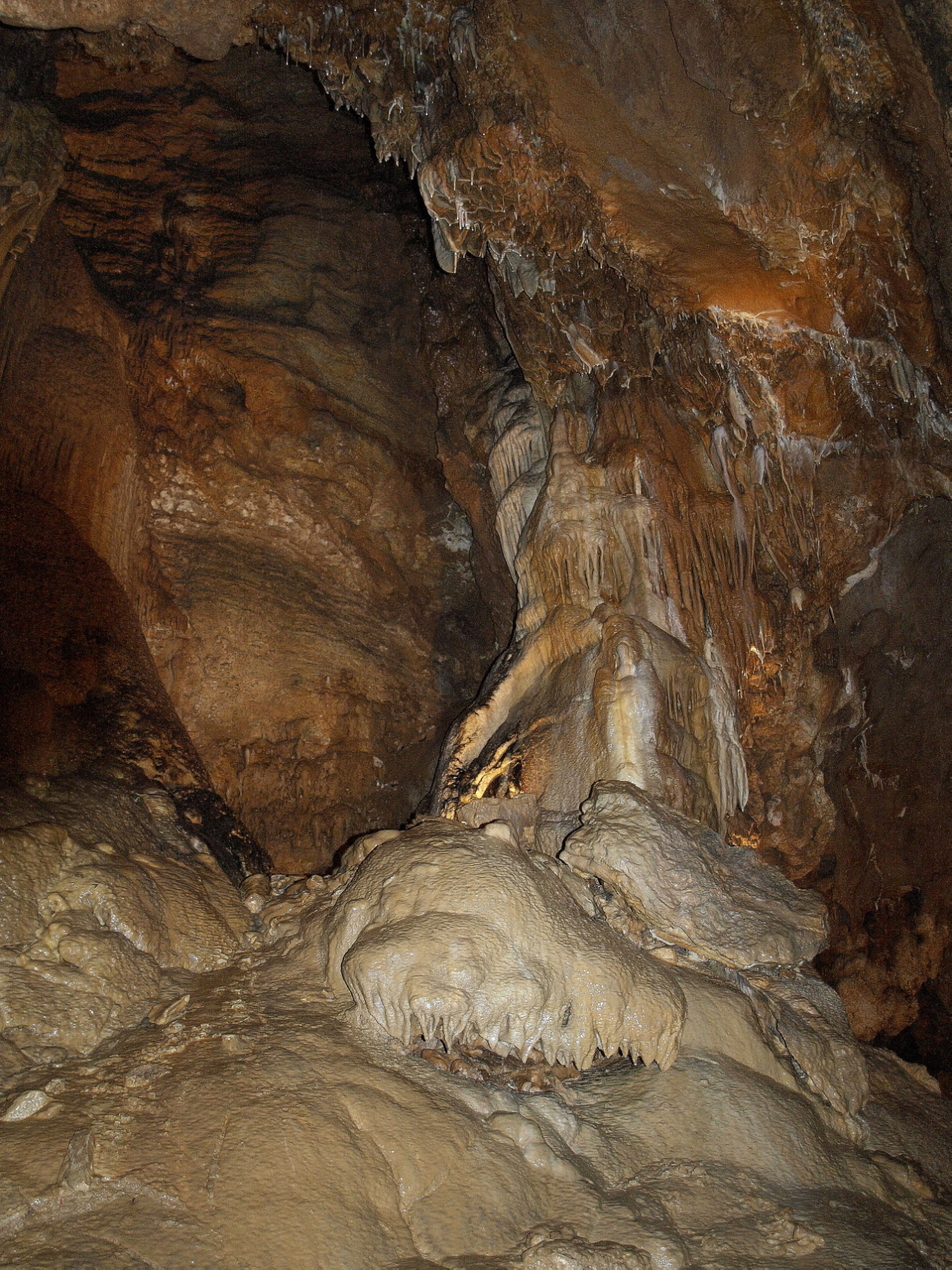 Koněpruské jeskyně 2