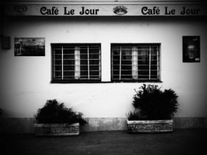 Architektura všech časů - Cafe Le Jour