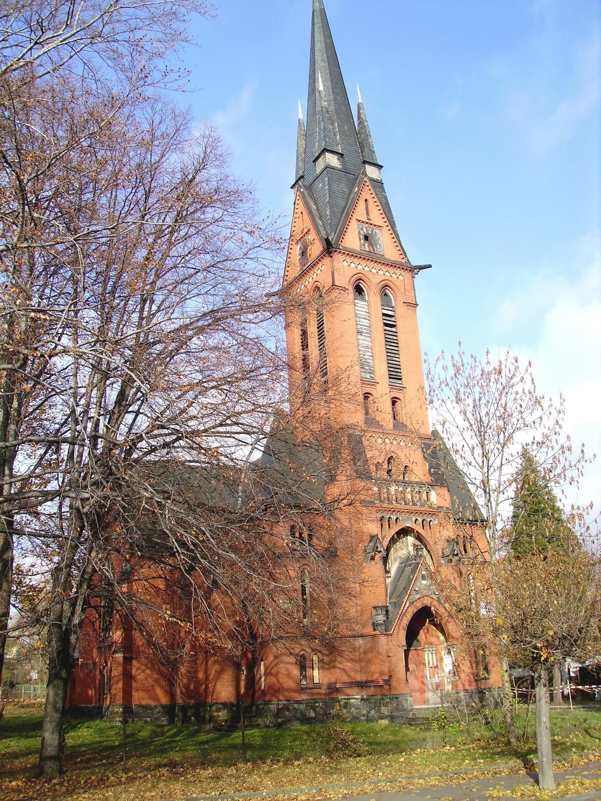 Opuštěný evangelický kostel