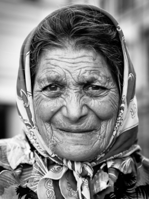 Portréty z cest - Starenka z Rima