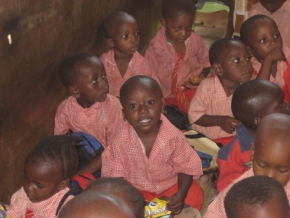Fotograf roku na cestách 2014 - škola v keňi