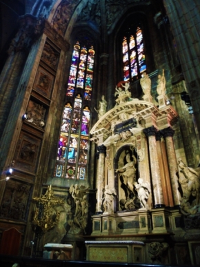 Historické objekty - Interiér Milánského dómu