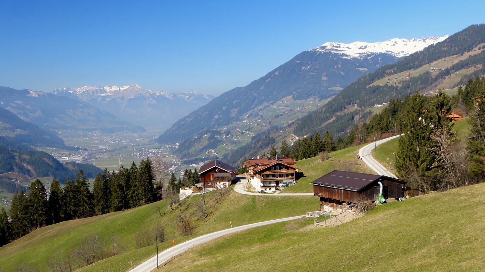 alpské údolí Zillertal