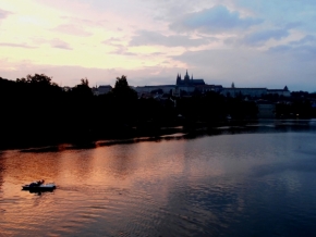 Kouzla přítmí a soumraků - Večer na Vltavě
