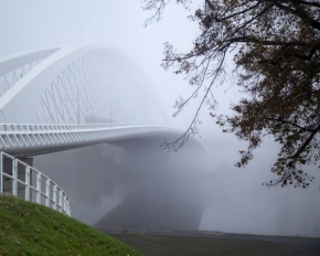 Umění architektury - Cesta na most