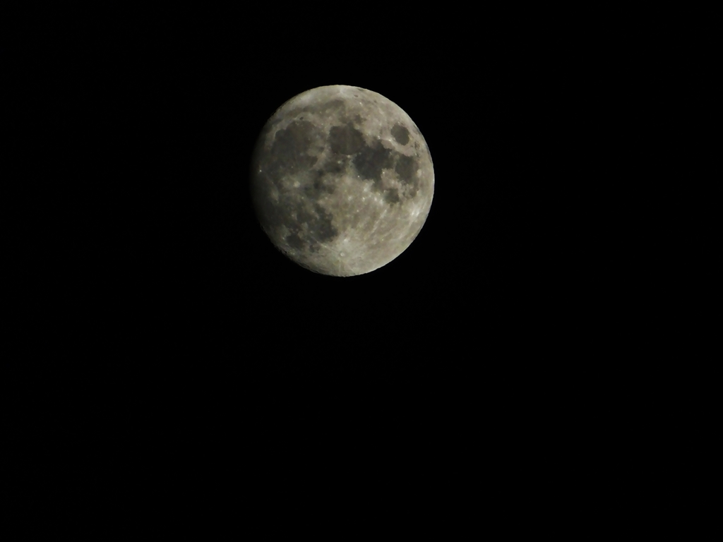 Měsíc II