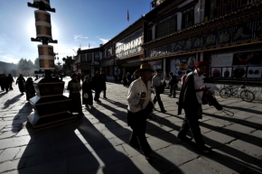 Krajina stínů a hvězd - Poutníci, Tibet