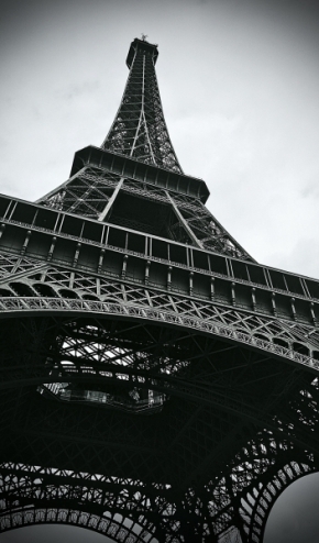 Vidím to černobíle - Eiffelova věž