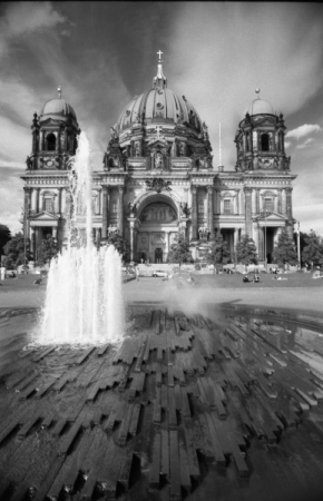 S Fomei černobíle - Berlínská katedrála