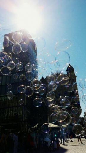 Život ve městě - Bubliny kolem nás