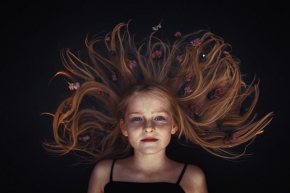 Děti a jejich svět - Fotograf roku - Kreativita - I.kolo - Klárč