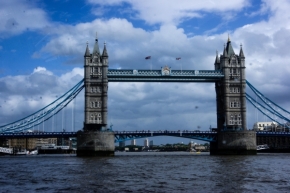 Fotogenická architektura - London bridge