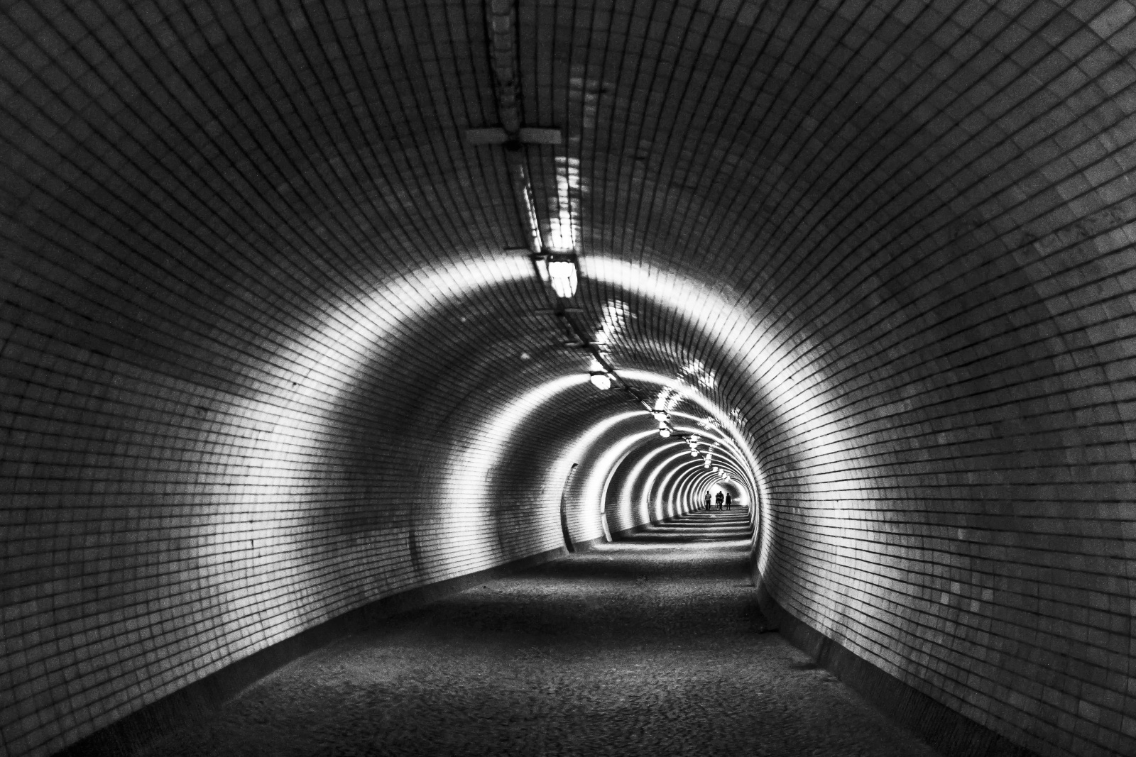 Světlo v tunelu