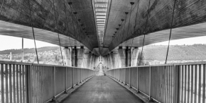 Tóny černé a bílé - Radotínský most