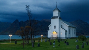 Kouzla noci - Kostel na severu