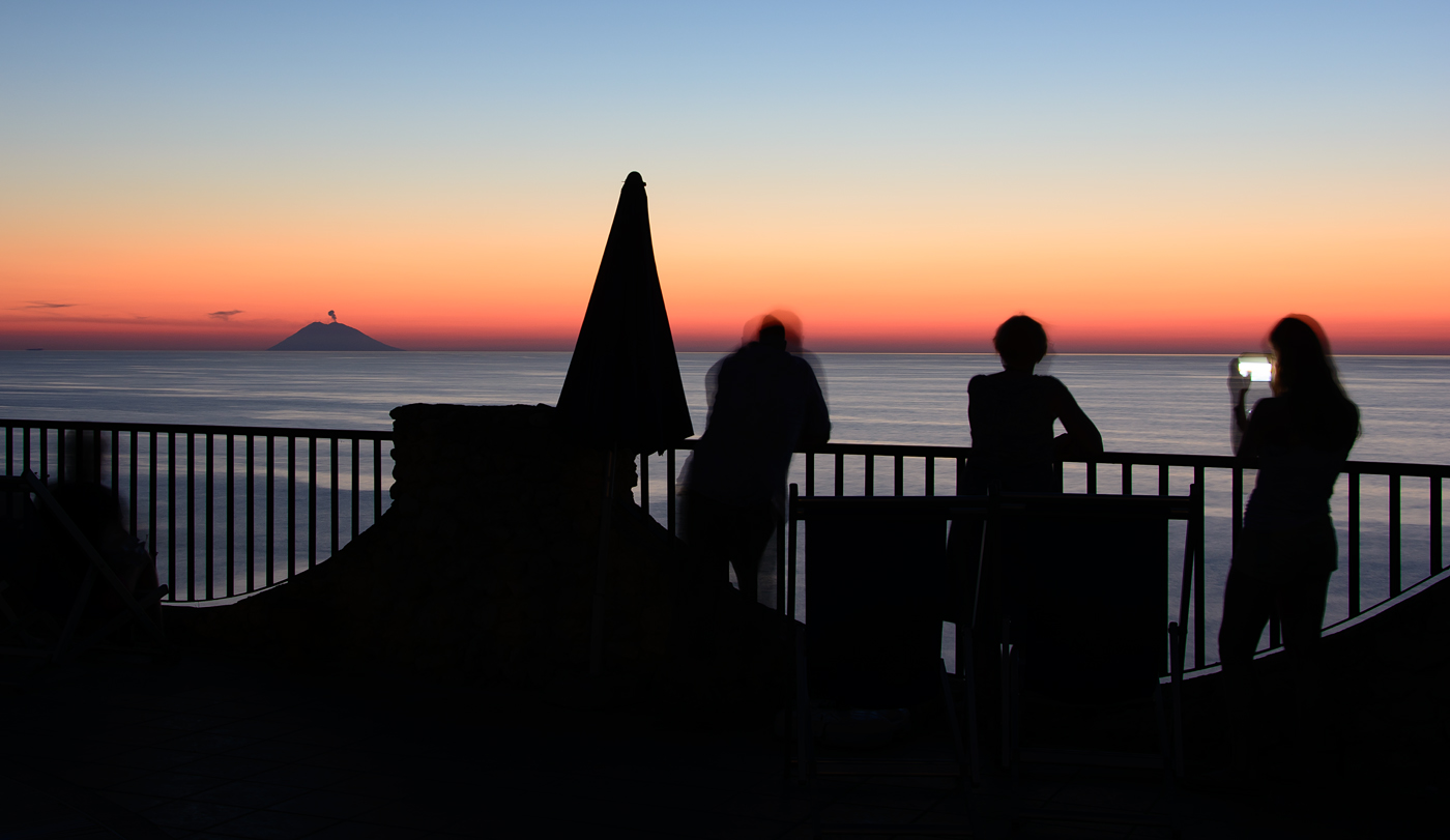 Večerní pohled na Stromboli