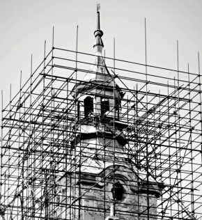 Církevní architektura - v zajetí...