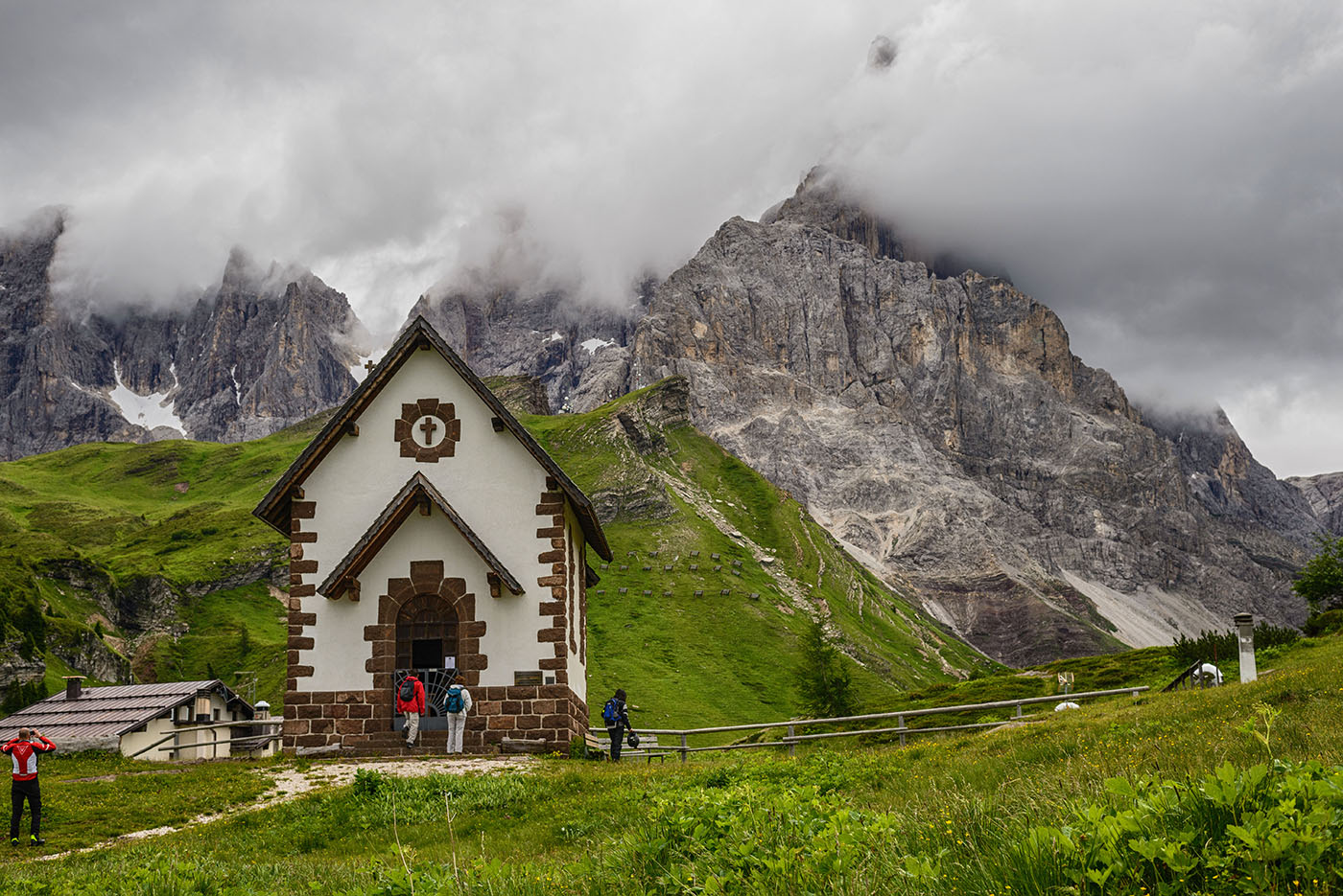 Kaplnka v Dolomitoch