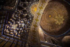 Církevní architektura - Interiér Timurovho mauzólea v Uzbekistane