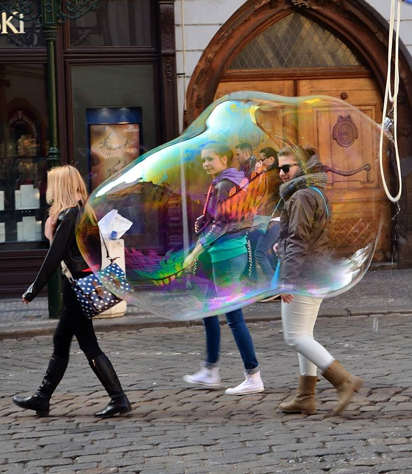 v bublině