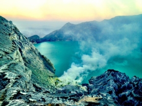 Nedotčená příroda - Volcano Kawah Ijen