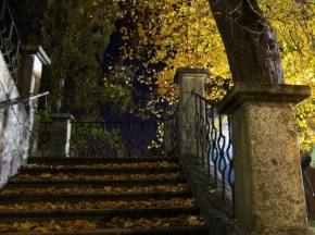 Tiché město a jeho architektura - Staré schody