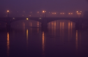 Zuzana Švadlenková - Mánesův most v mlžném oparu