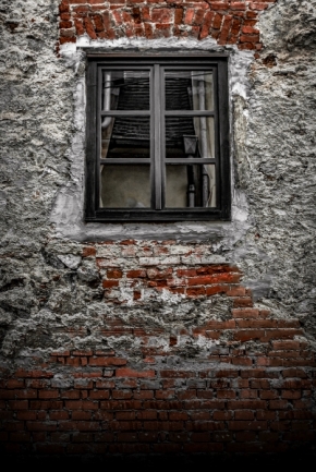 Matěj Kmoch - Window