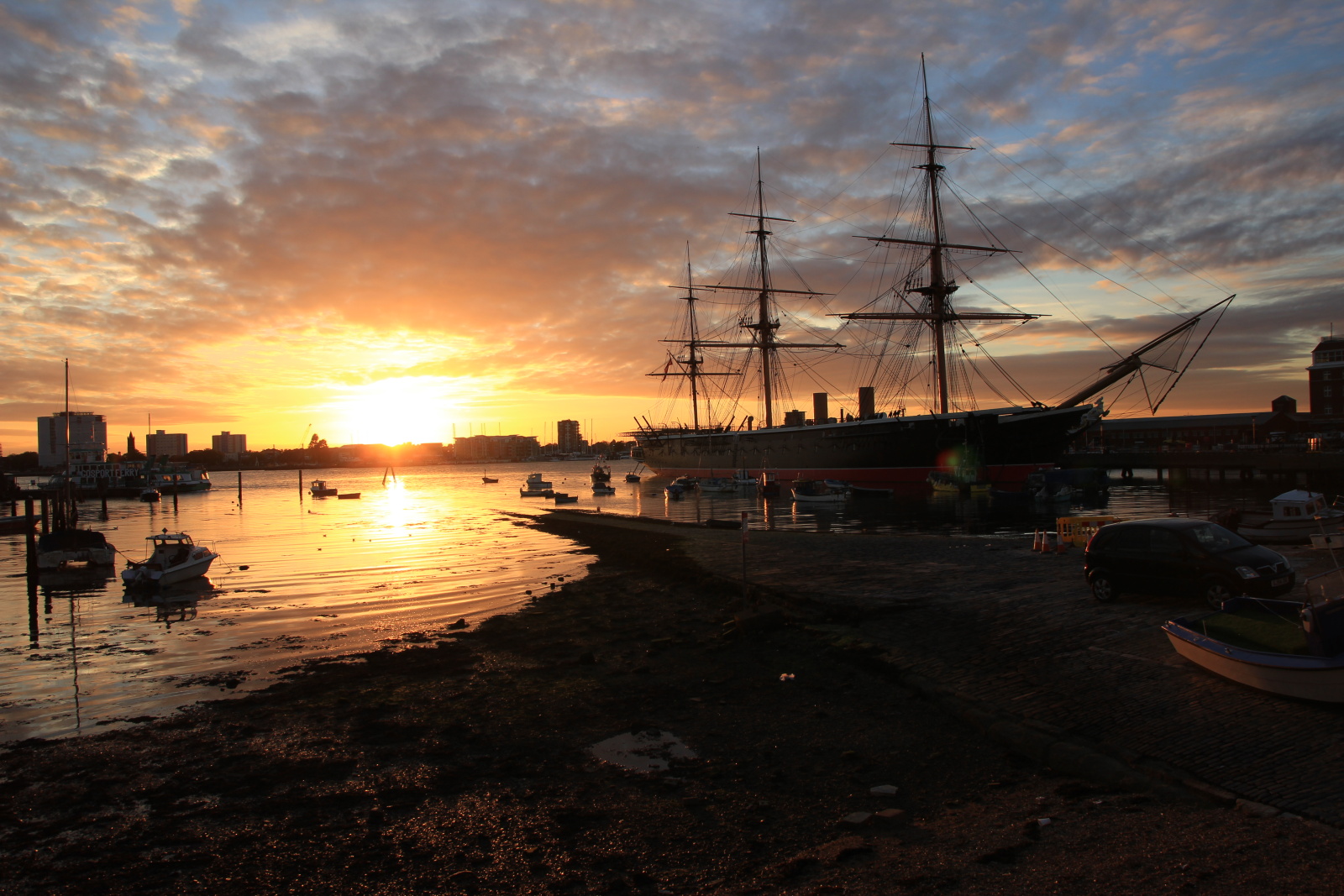 Západ slunce v Portsmouthu