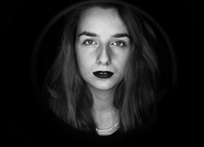 Černobílý portrét - Fotograf roku - Junior - V.kolo - Průhled 
