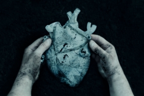 Srdce a lásky čas - Fotograf roku - Kreativita - V.kolo - Srdce z kameňa 