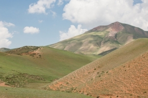 Krajinný detail - Kyrgyzstán