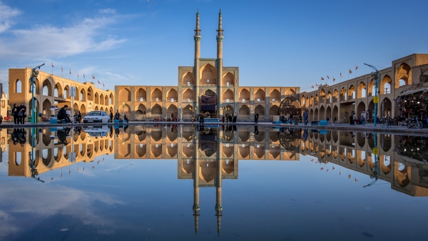 Zrcadlení v Íránu