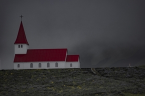 Kaple, kostely, křížové cesty - Vík , Island