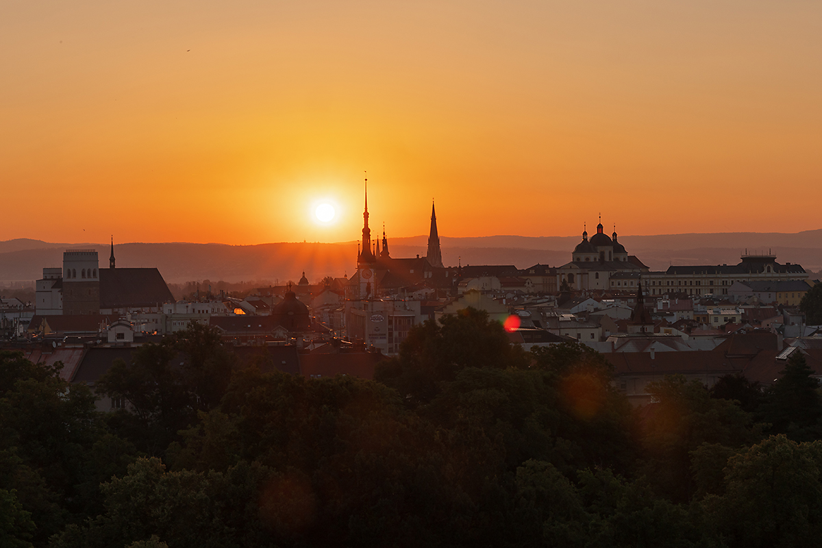 svítání nad Olomoucí